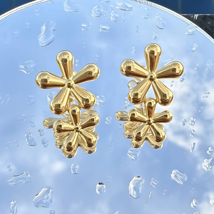 18K gold plated Stainless steel  Flowers earrings, Intensity